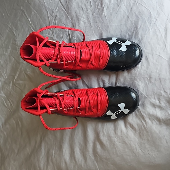Under Armour Highlight 9 Cleats Rugby Soccer Football EUC - Picture 6 of 11